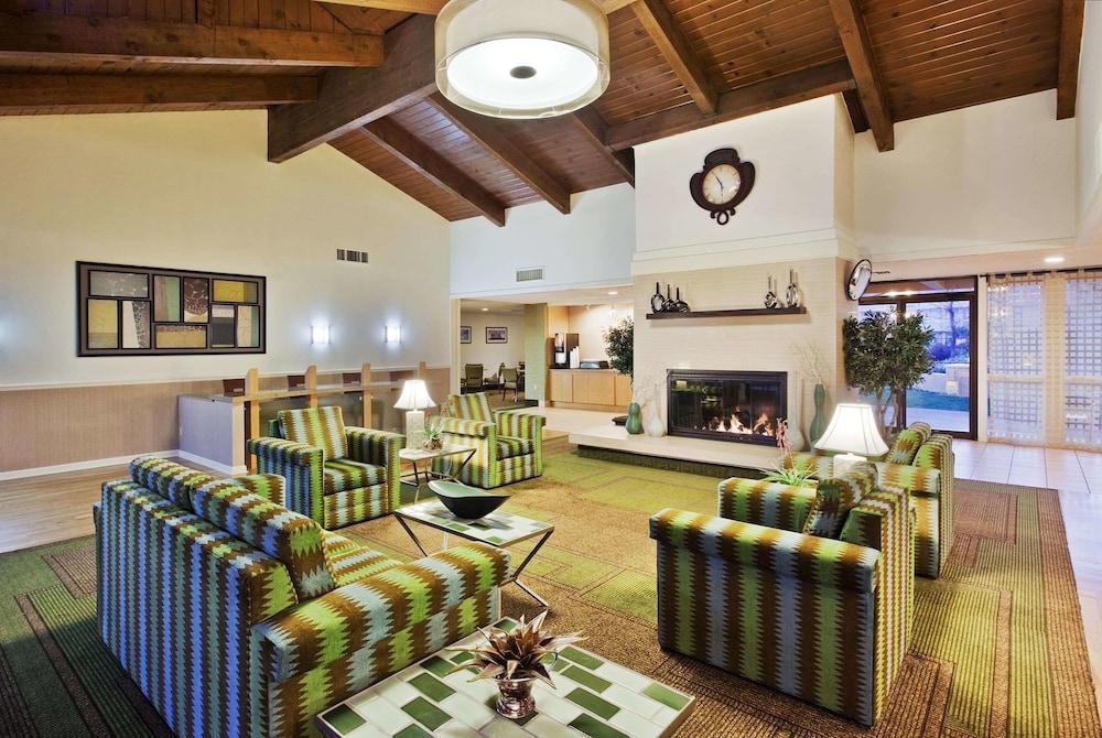 Hotel La Quinta By Wyndham Redding Exterior foto