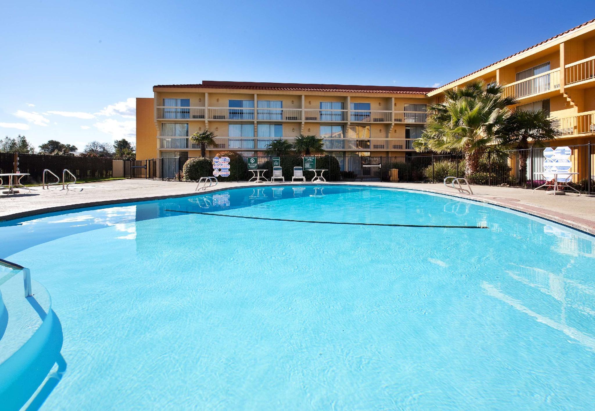 Hotel La Quinta By Wyndham Redding Exterior foto