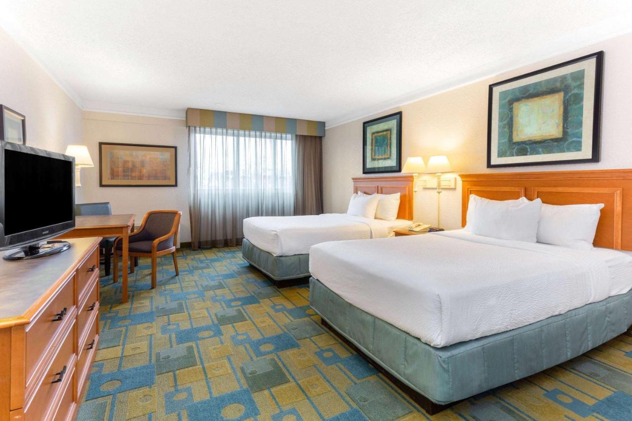 Hotel La Quinta By Wyndham Redding Exterior foto