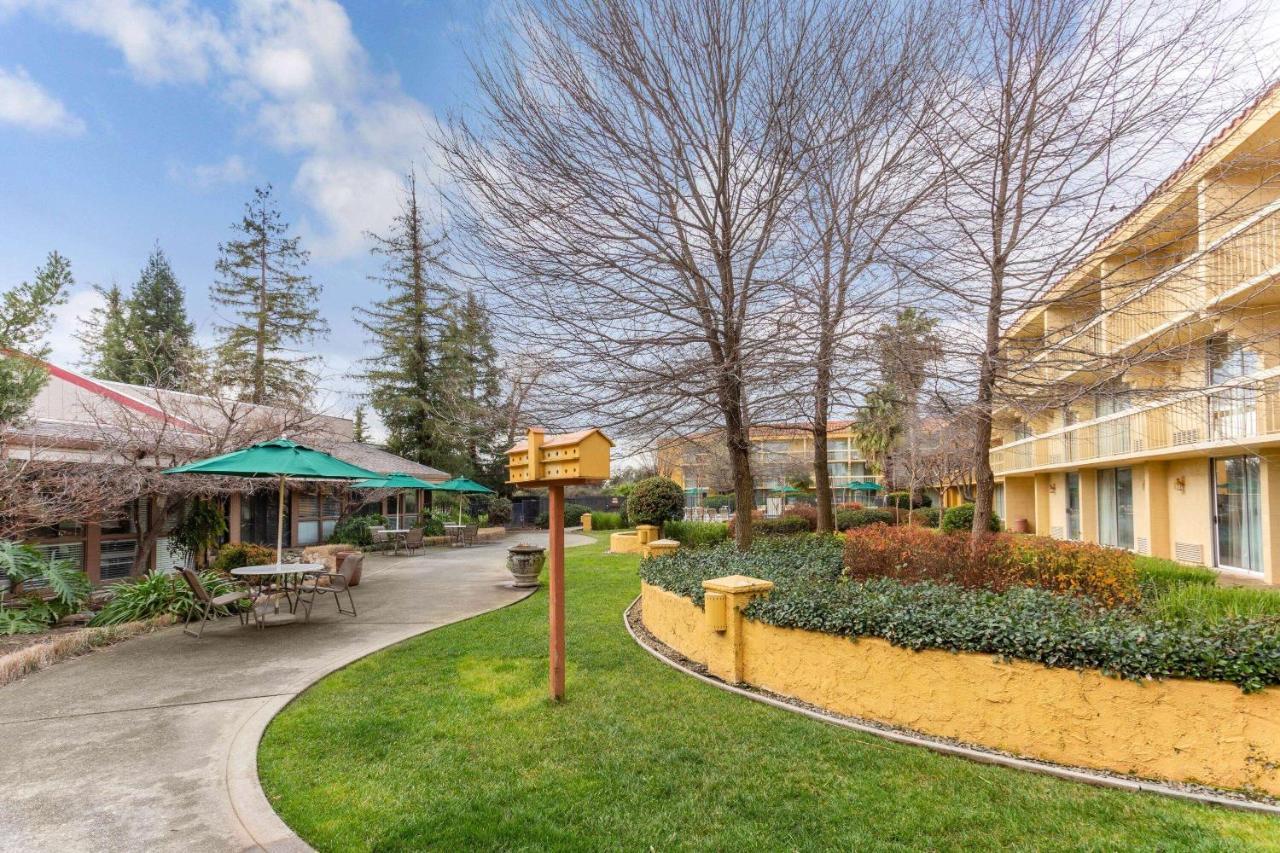 Hotel La Quinta By Wyndham Redding Exterior foto