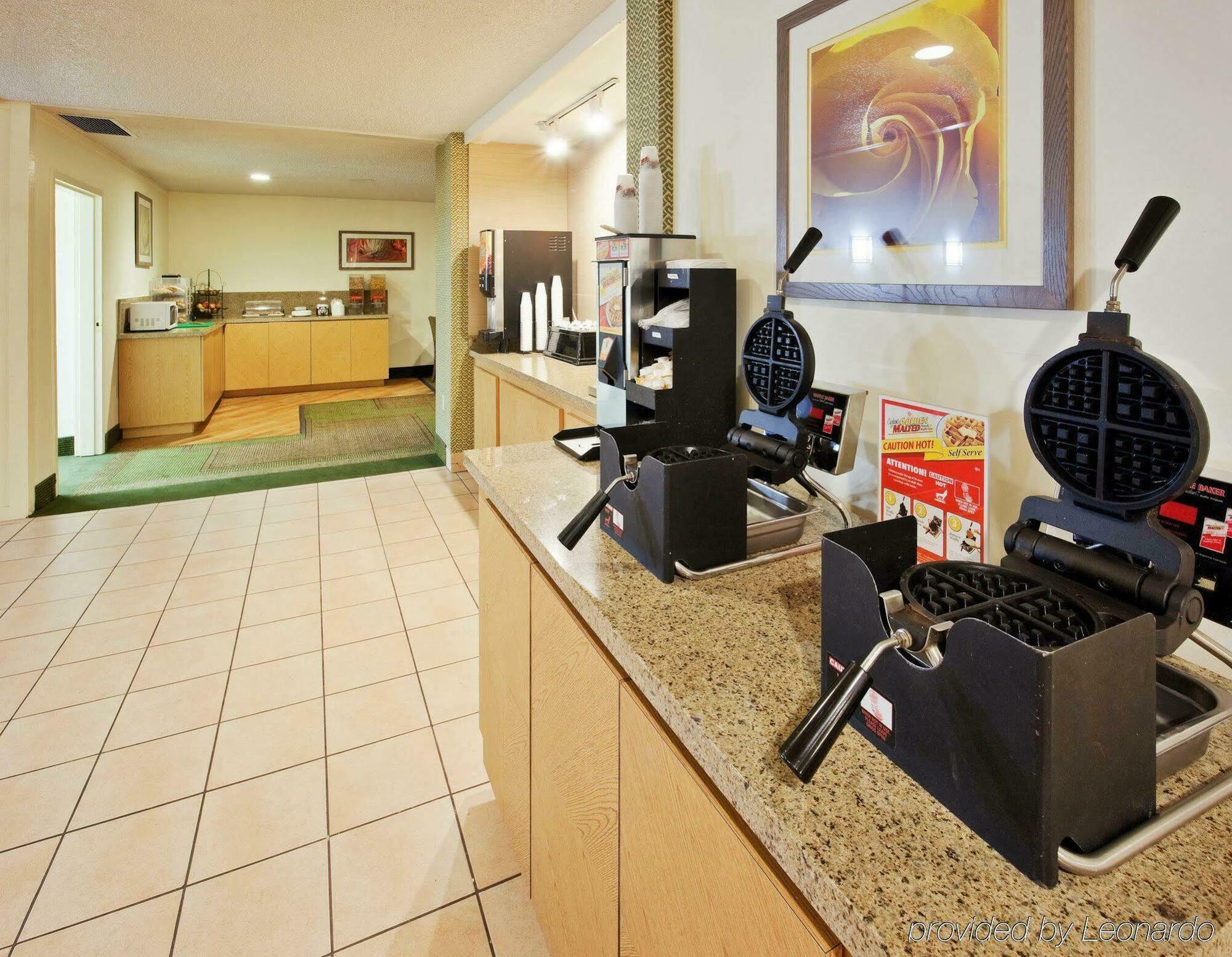 Hotel La Quinta By Wyndham Redding Exterior foto